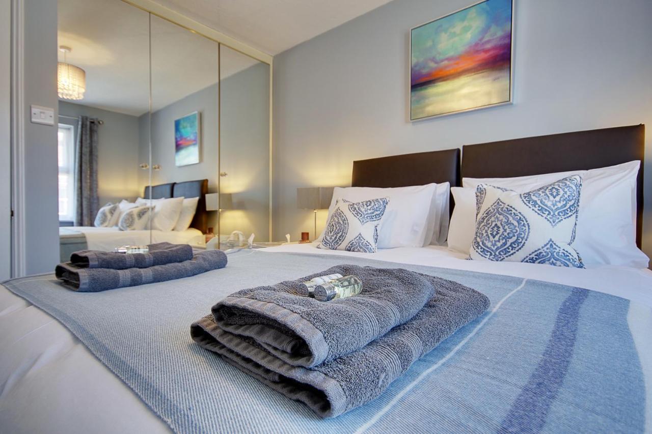 14 Oxford Mews - 5 Star Living For Up To 10 People Villa เซาธ์แธมป์ตัน ภายนอก รูปภาพ