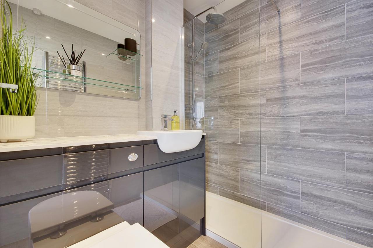 14 Oxford Mews - 5 Star Living For Up To 10 People Villa เซาธ์แธมป์ตัน ภายนอก รูปภาพ