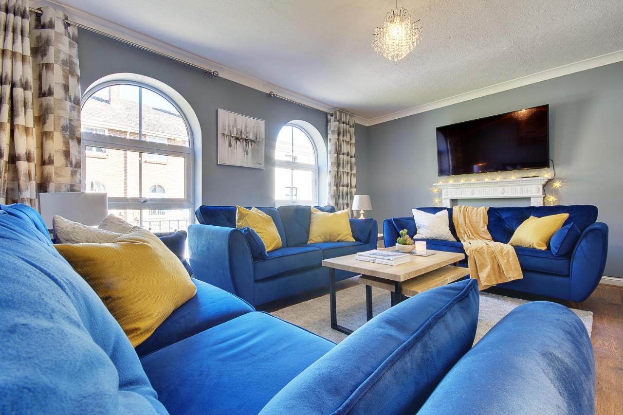 14 Oxford Mews - 5 Star Living For Up To 10 People Villa เซาธ์แธมป์ตัน ภายนอก รูปภาพ